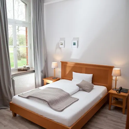 Hotel Alte Schule *
