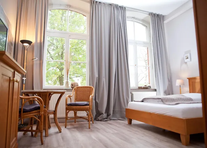 Hotel Alte Schule - Rose Espelkamp-Mittwald